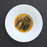 Italienische Miesmuschel-Suppe mit Safran